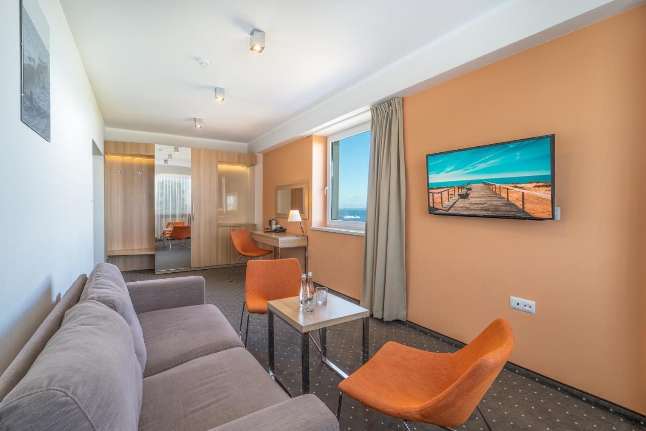 Vestina Wellness & Spa Hotel Мендзыздрое Экстерьер фото